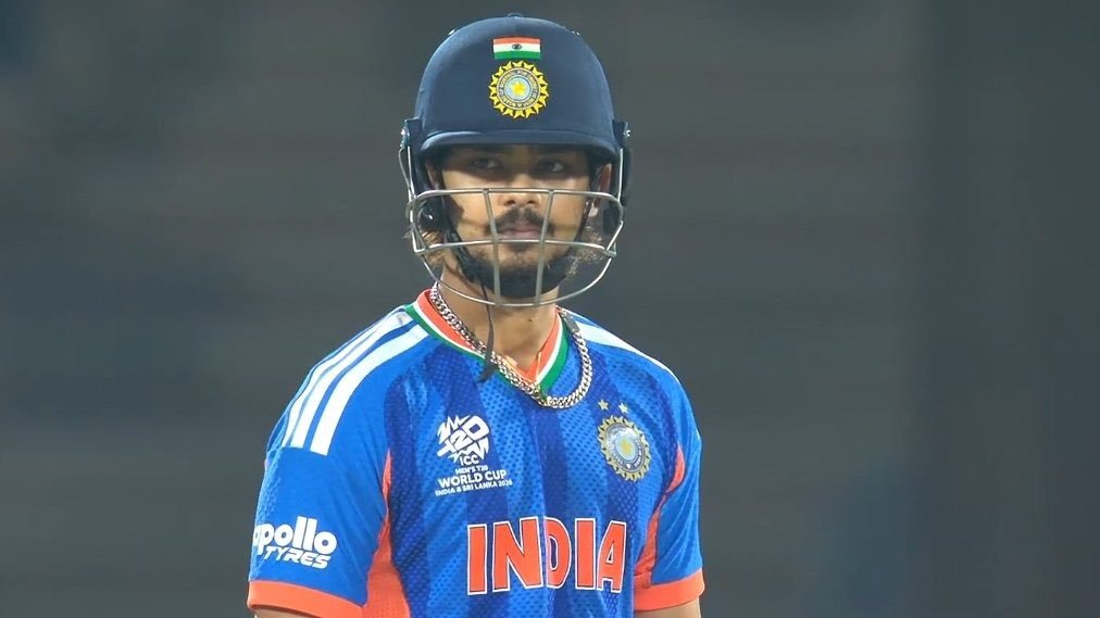 Most Boundaries for India in a T20 World Cup

◎ 39: Rohit Sharma (2024)
◉ 35: Ishan Kishan (2026)
◎ 35: Suryakumar (2022)
◎ 34: Virat Kohli (2014)
◎ 34: Virat Kohli (2016)
◎ 33: Virat Kohli (2022)