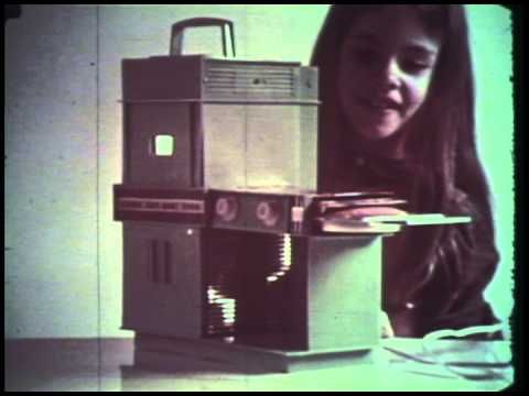 lightbulbbaking's tweet photo. "It's Kenner. It's fun!" https://t.co/S1AgNTT5Ak https://t.co/Pb7g8XIVb7
