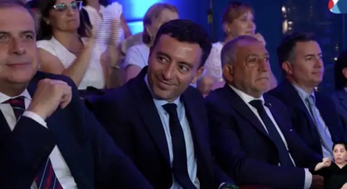 🔴 GUERRA DE LOREDO VS JUEZ: AHORA LA PELEA ES POR LA FECHA DE LOS ACTOS

• Rodrigo de Loredo confirmó que realizará un acto el 14 de marzo en Quality, fecha en la que el espacio de Luis Juez también analiza una convocatoria propia. En medio de la interna opositora en Córdoba,