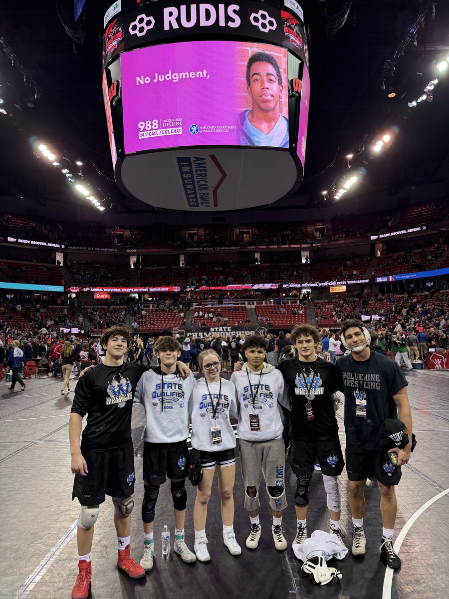 Waukesha West Wolverine Wrestling tweet media