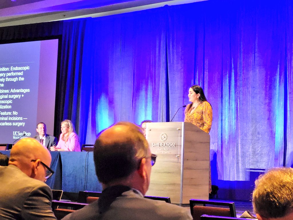 sufuorg's tweet photo. @YSL_MD on #vnotes for vaginal hysterectomy at time of prolapse surgery and ease of getting adnexa 
#SUFU26 https://t.co/xHjpBadMg2