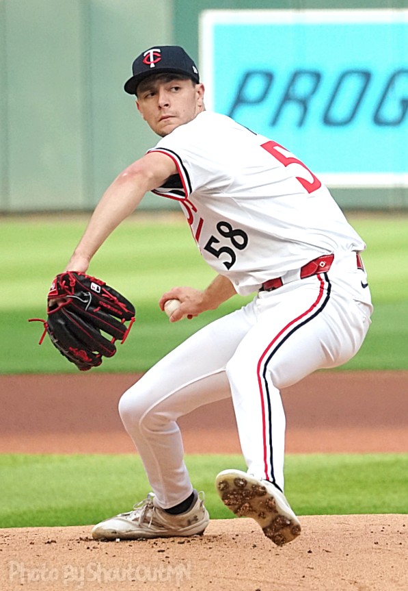 <a href="/ShoutOutMN/">Shout Out Minnesota</a> Sports reporting that <a href="/Twins/">Minnesota Twins</a> pitcher David Festa has been diagnosed with a shoulder impingement and will be shut down from throwing for at least tm2-3 weeks. He could very well start the season on the 15-day IL.
📸 Shout Out Minnesota Sports