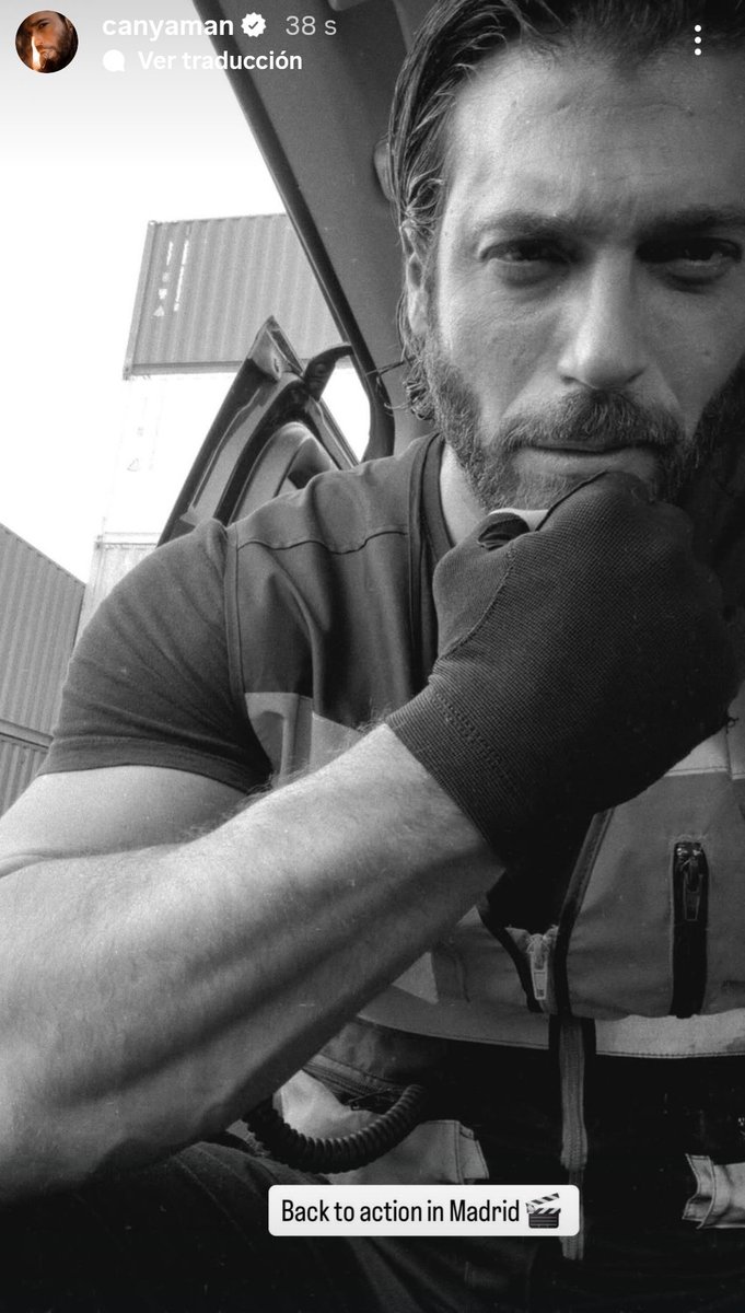 Kaplan iş başında....
Özlemle bekliyoruz......
#CanYaman
#Kelebeklabirenti