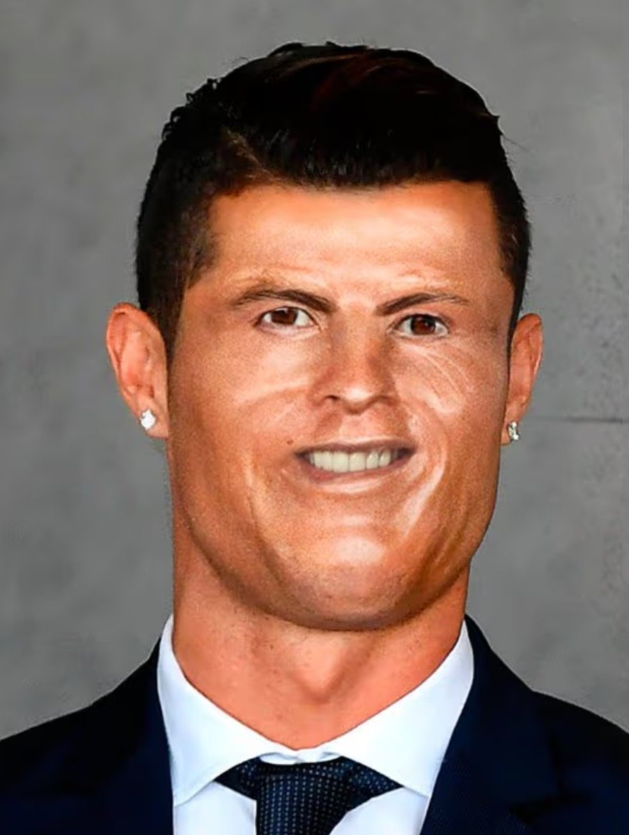 marantovich's tweet photo. @nachocaste_ Se viene la dupla Cristaldo Ronaldo pa! https://t.co/eFSi3neBoP