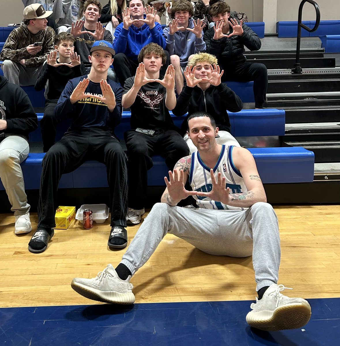 Kwarn 🎤🫎🫎 tweet media