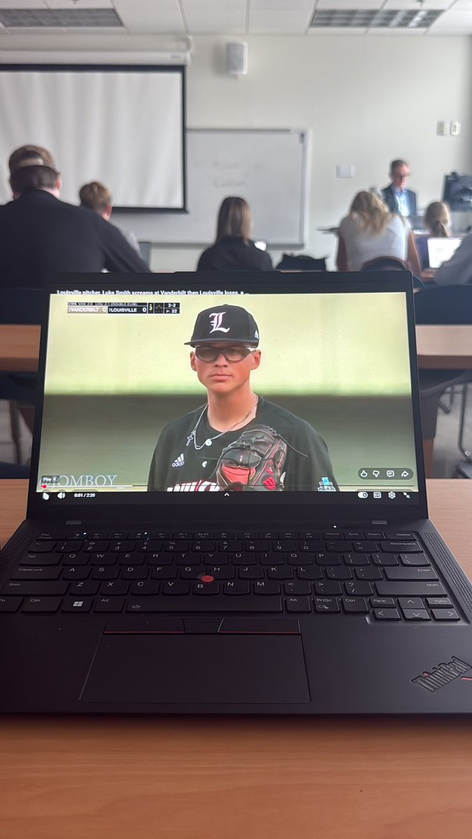 Grant Holmes tweet media