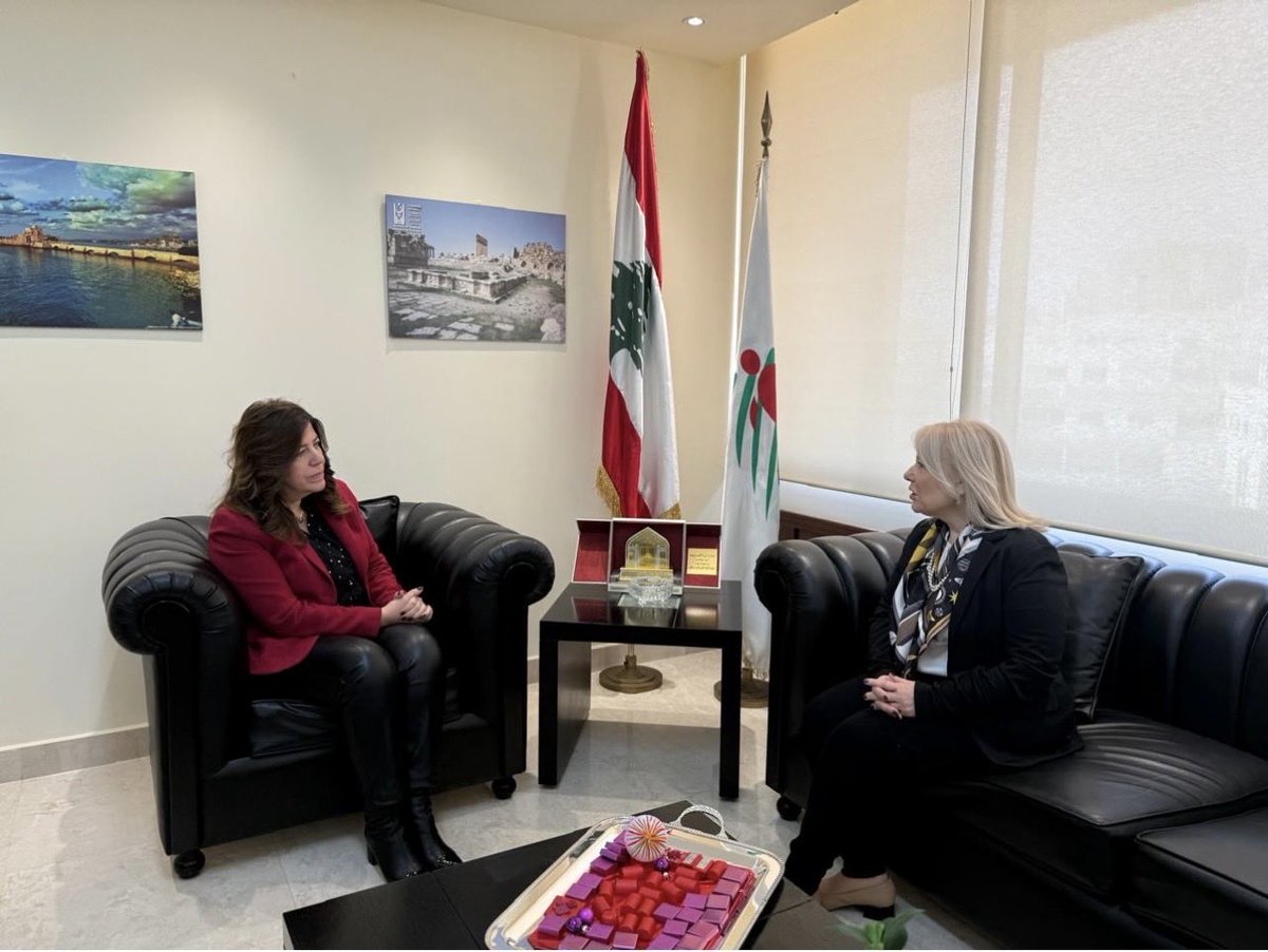 Ambassador Koukoulopoulou met with Minister of Youth and Sports Dr. Nora Bayrakdarian to discuss Lebanon’s plans and programmes in the fields of youth and sports. They explored avenues for 🇬🇷🇱🇧 cooperation, supporting youth engagement and sports diplomacy.