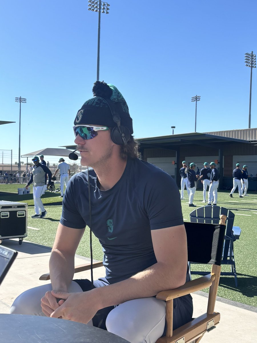 Maura Dooley tweet media