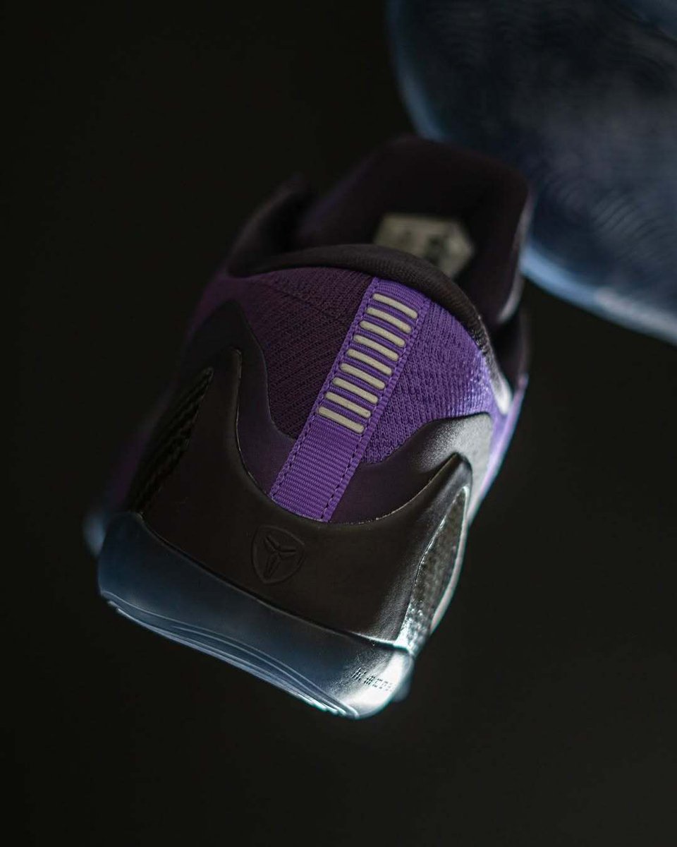 JustFreshKicks tweet media