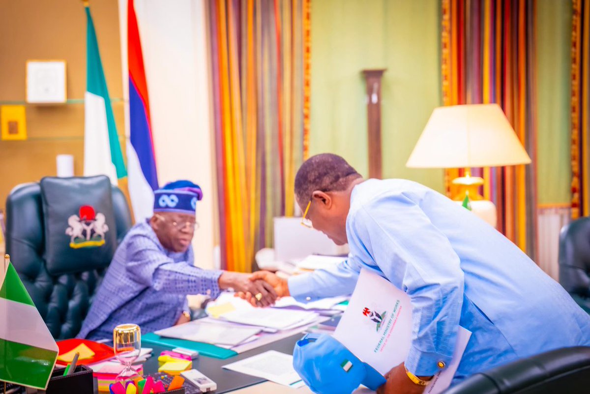 BREAKING: PRESIDENT TINUBU APPROVES ADDITIONAL ROAD PROJECTS.

President of the Federal Republic of Nigeria, His Excellency Senator Bola Ahmed Tinubu, GCFR, has approved the immediate reconstruction of the following federal roads in Niger State:

1.Mokwa–Bida Road (120km)