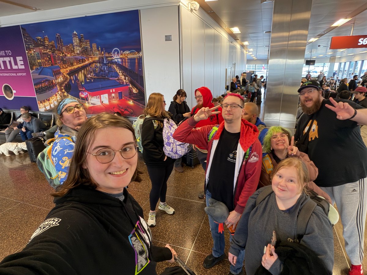 Erin McCann X-2 : Drop tweet media