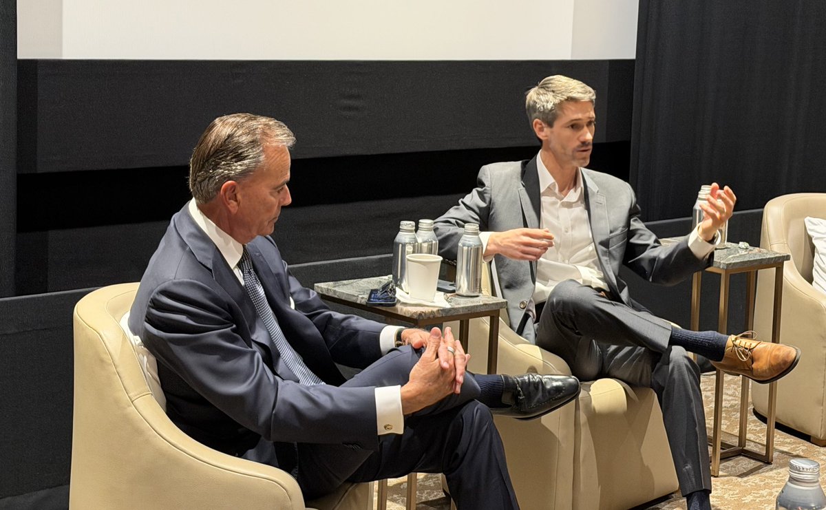 Mark Suster tweet media