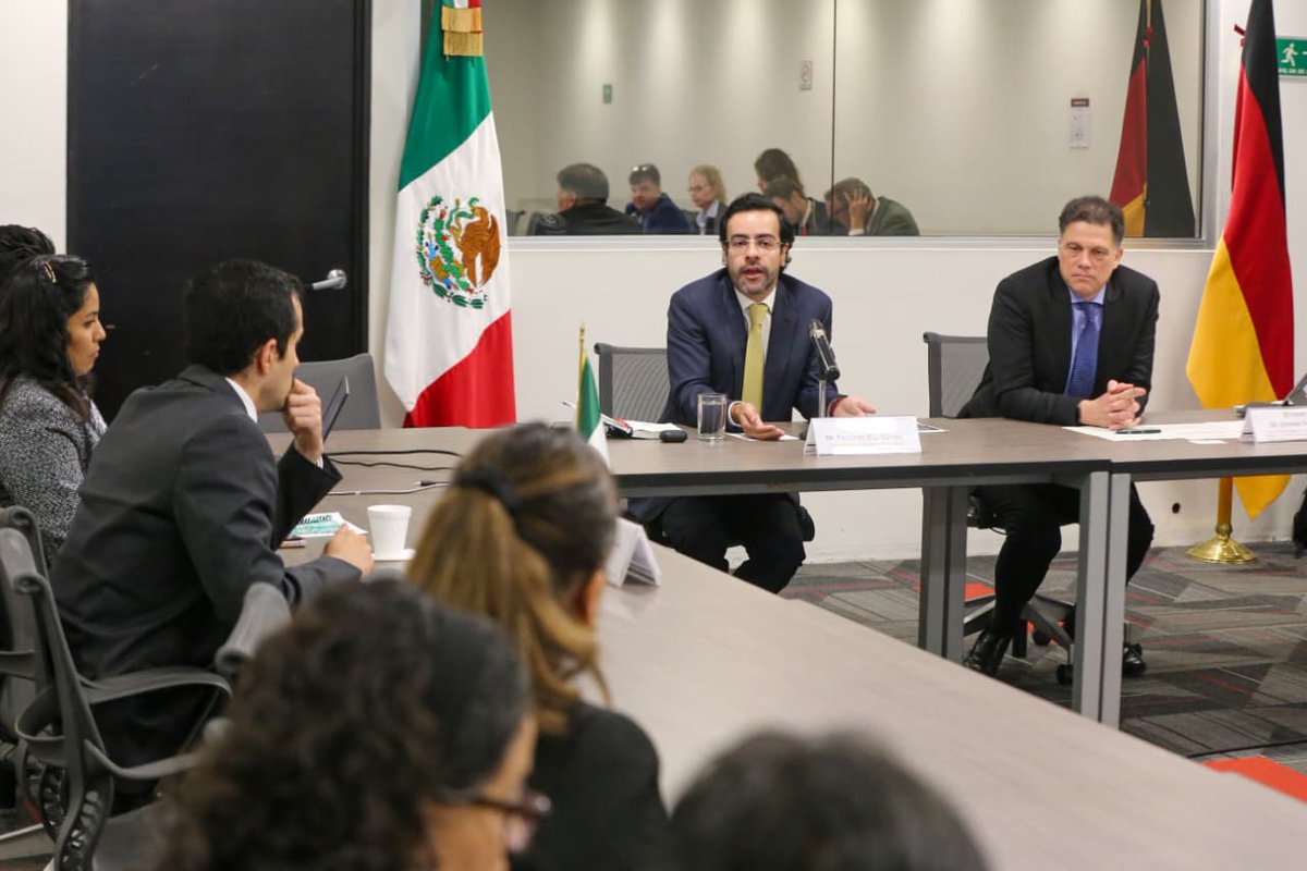 SE_mx's tweet photo. Se celebró la 3ª Reunión del German-Mexican Steering Committee, máximo mecanismo bilateral del programa Partnering in Business with Germany. 

México y Alemania fortalecen la cooperación para integrar MIPYMES a cadenas globales de valor e impulsar sectores estratégicos. https://t.co/m0nh3p2t9n