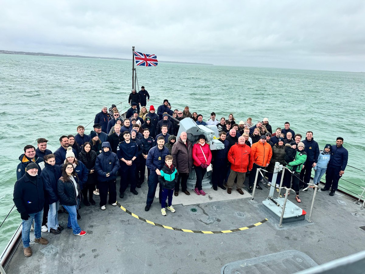 HMSCattistock's tweet photo. Being able to take our families and friends to sea today was a rare and unique opportunity to say thank you for the support network that exists to allow us to keep doing what we do 💪🏻

#supportnetwork #lifeatsea https://t.co/QJeAL9aJl4