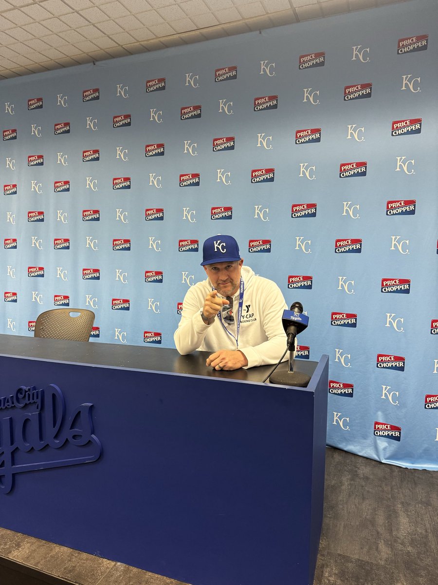 I’m managing the <a href="/Royals/">Kansas City Royals</a> today 🤣