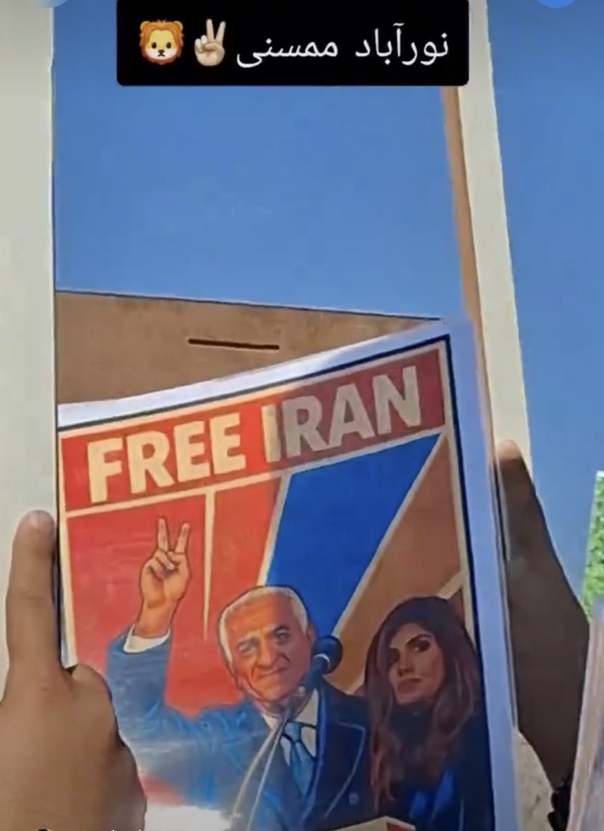 کولی tweet media