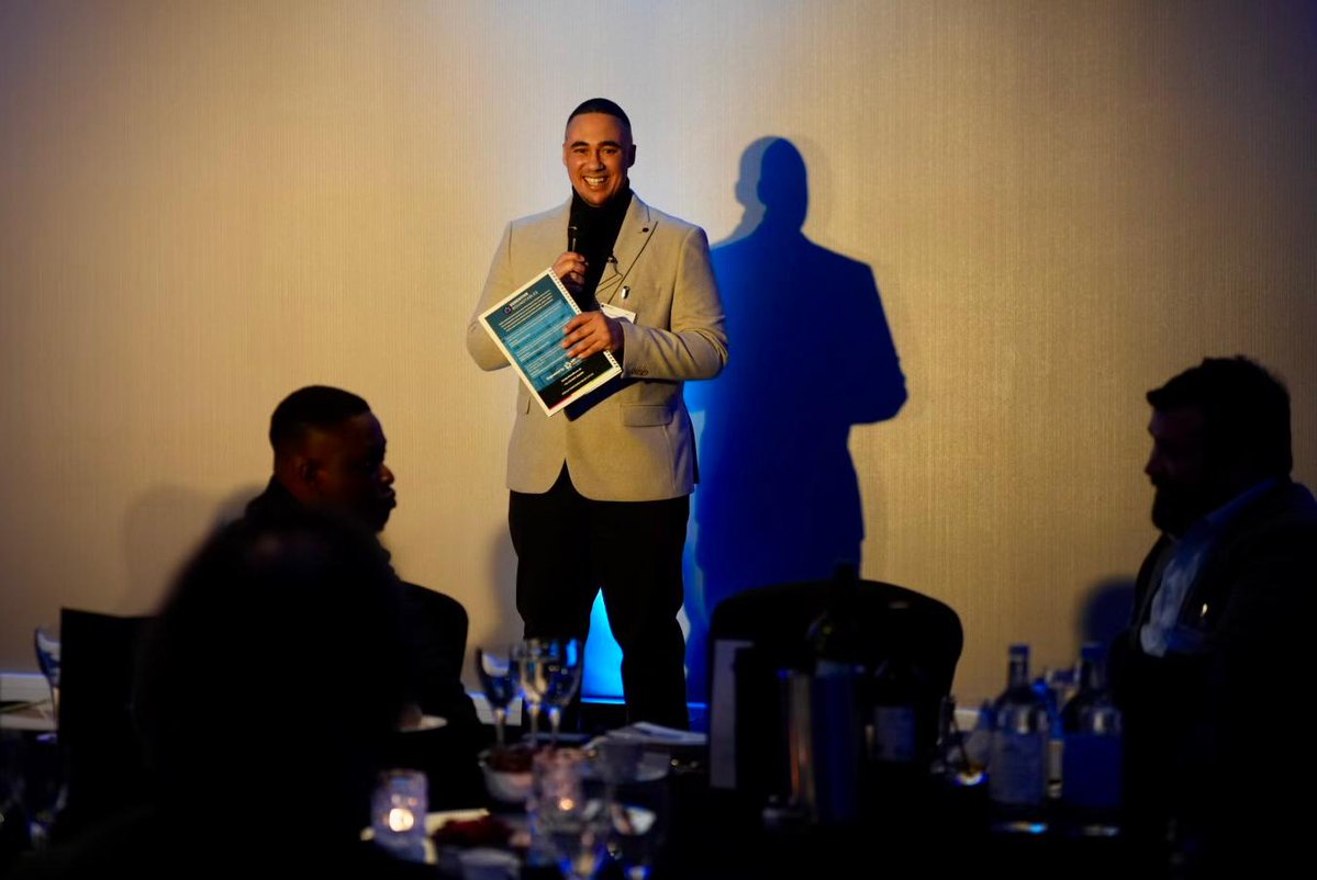 A fantastic intro from Leon to kick off this evening's event.

MEET | SHARE | LEARN

#SCLHUB2026