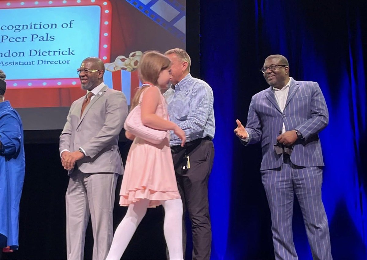 Denise Hanson tweet media