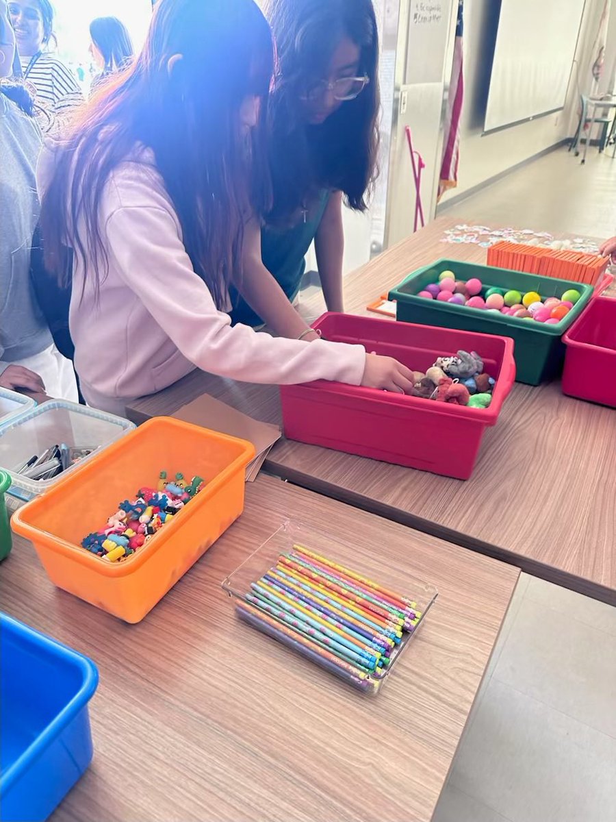 Yesterday our counseling department celebrated our students who are starting the semester off strong with their 5 week progress reports!