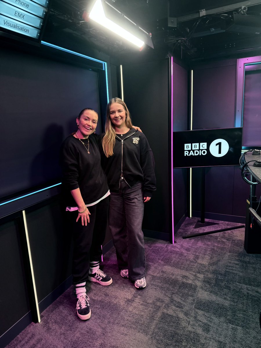 Emily Nash tweet media