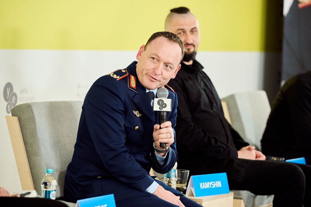 Yalta European Strategy (YES) tweet media
