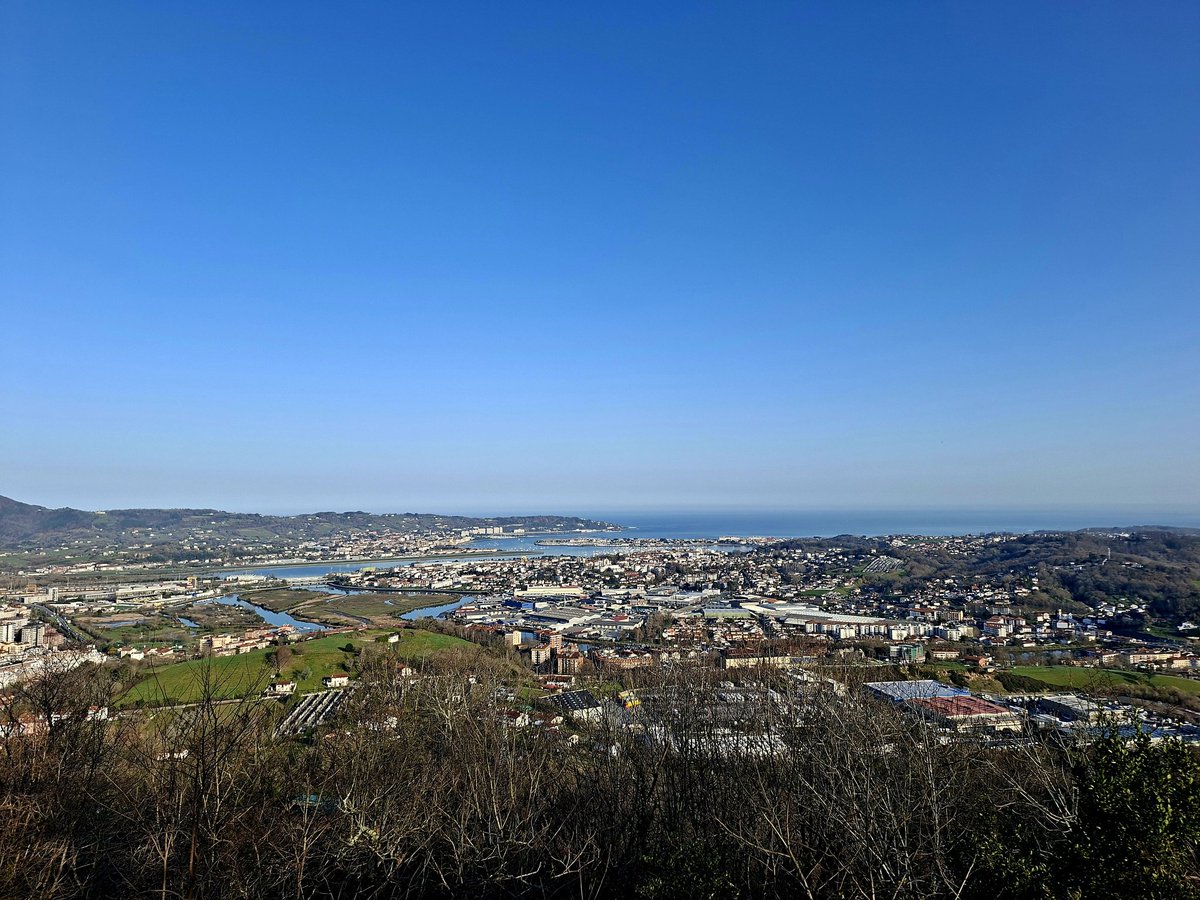 sean_f_scullion's tweet image. A great day looking at the Battles of the Bidassoa, Nive &amp;amp; Nivelle...culminating in the incredible engineering achievement of the crossing of the Adour in 1814....
#Wellington #PeninsularWars #Adour #Bayonne