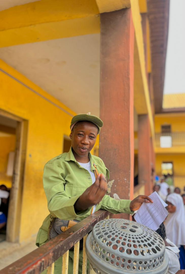 osunofficial's tweet photo. Students of ADS Grammar School, Olorunda LGA were sensitised on the Freedom of Information Act and the Right to Know to promote electoral awareness, responsible citizenship, and peaceful participation in democracy in Olorunda Local Government Area.
#FOIAct #RightToKnow #ElectoralAwareness #CivicEducation #YouthParticipation #Democracy https://t.co/ELbLQdWCMB