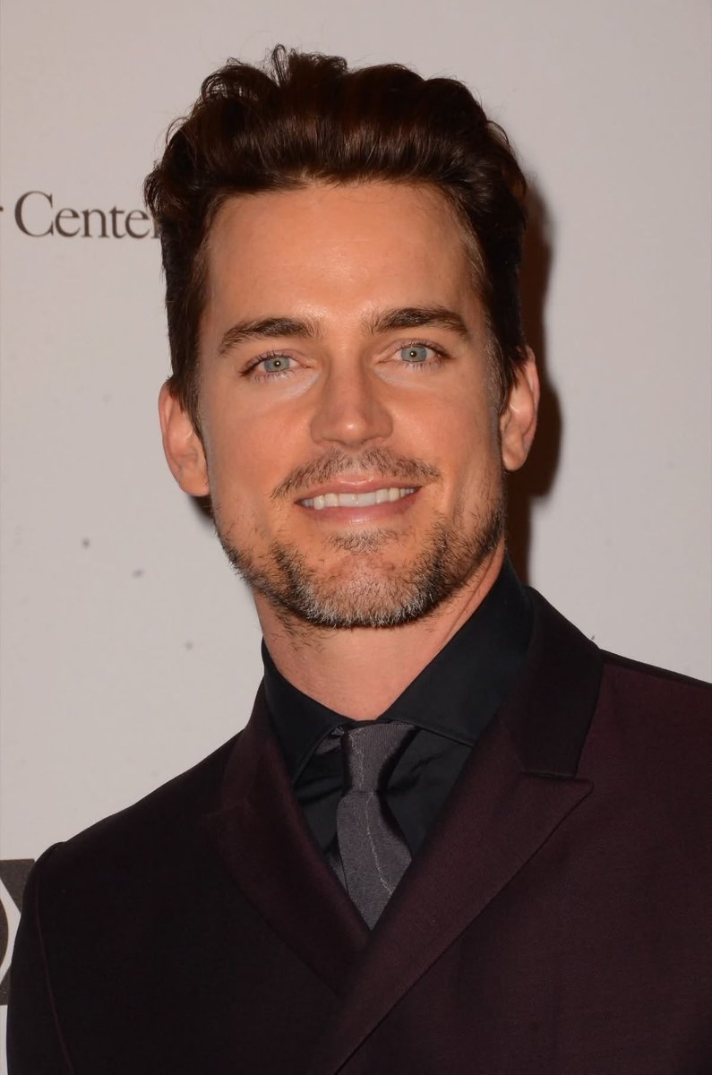 Have a wonderful evening and a relaxing night ahead, everyone ✨#MattBomer