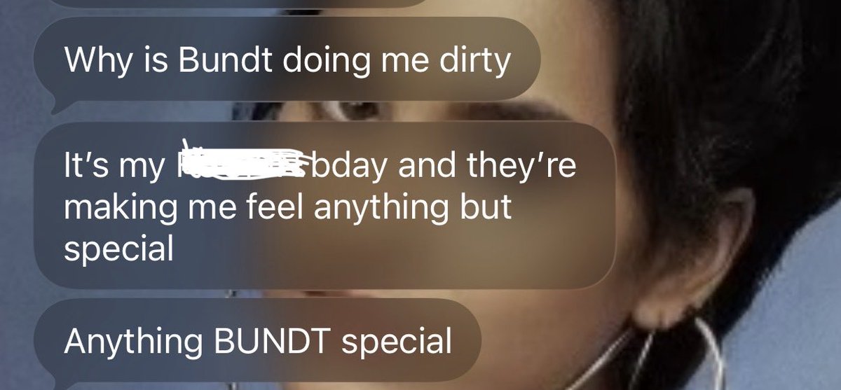 .<a href="/nothingbundt/">Nothing Bundt Cakes</a> give my bestie <a href="/Valerial226/">Valeria Mercedes</a> her birthday cake! That’s nothing BUNDT nonsense 😭