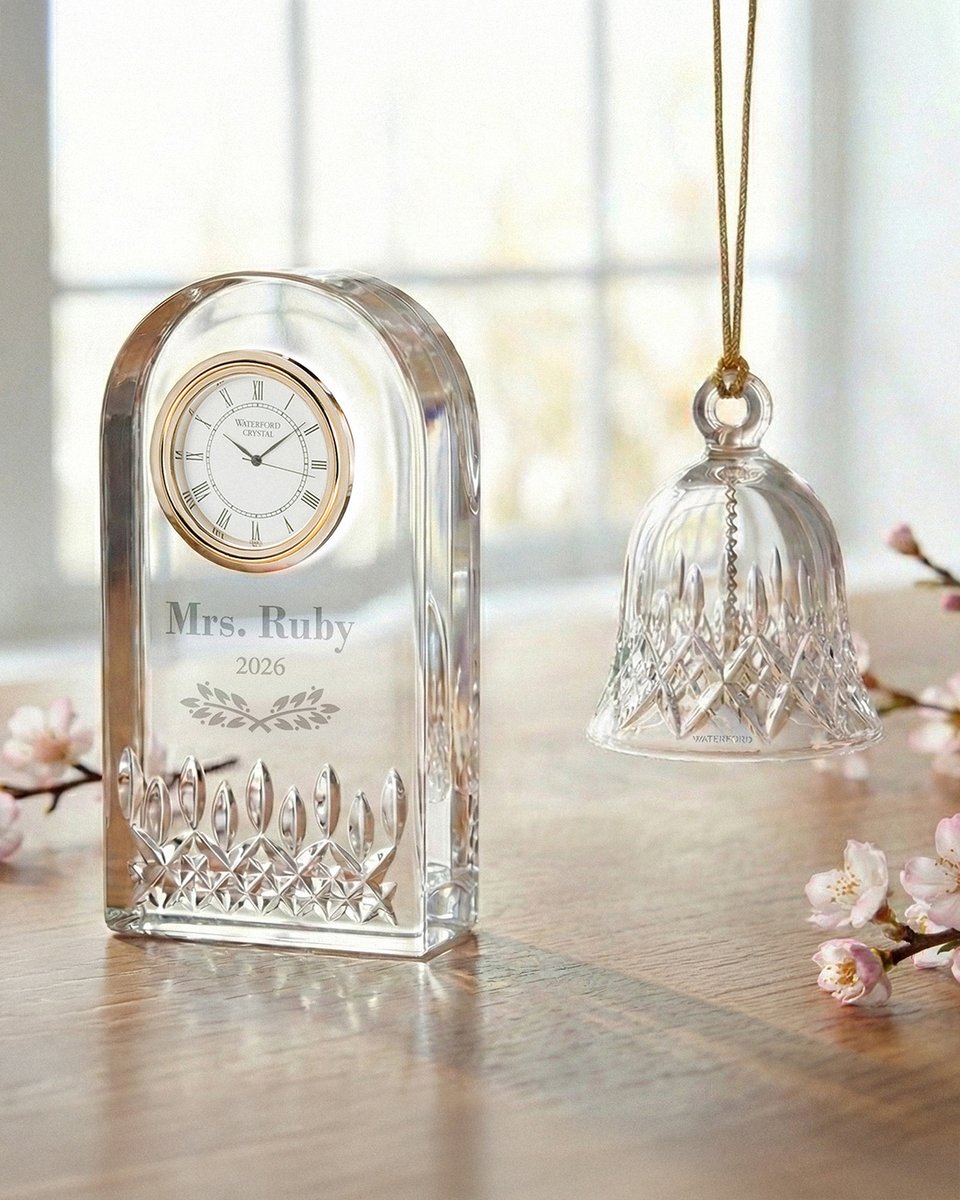 Showcase your sofisticated taste with home decor items that are sure to turn heads. 
Our Waterford Giftology Lismore Essence Clock &amp; Waterford Lismore Bell Ornament are instant classics; true show stoppers.✨

crystalplus.com/waterford-lism…
#Waterford #PersonalizedGift #Crystal