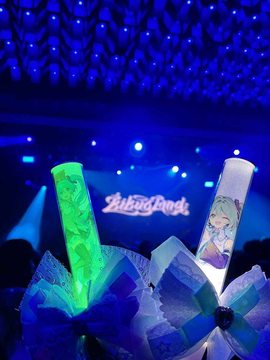 miku__u's tweet photo. Yay kikuo round 2 :3 https://t.co/KfBVDJ7DTE