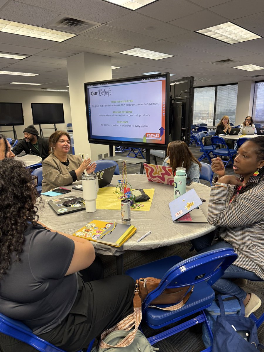 Dallas ISD Region V Schools tweet media