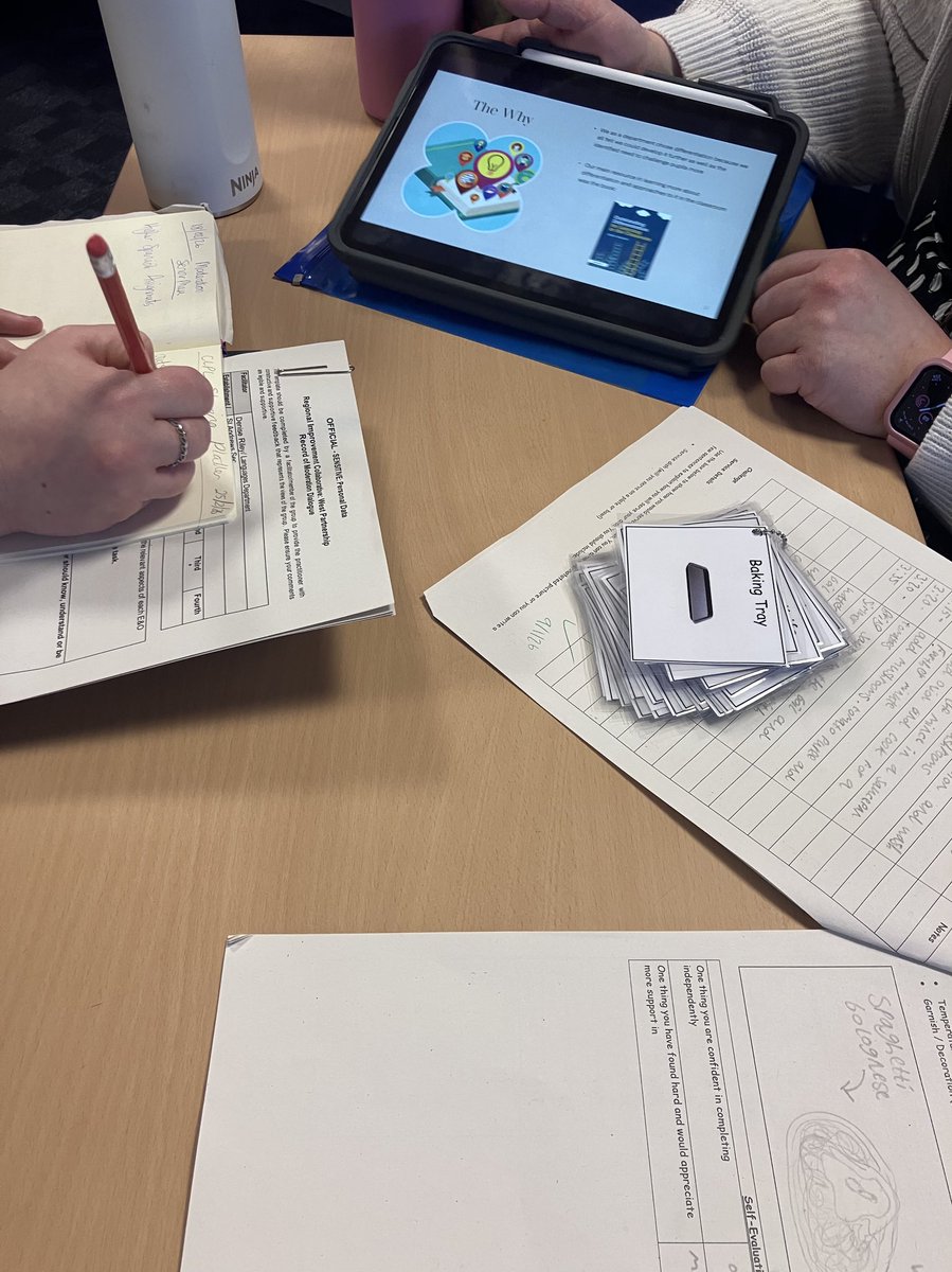 Mrs Lorenzetti tweet media