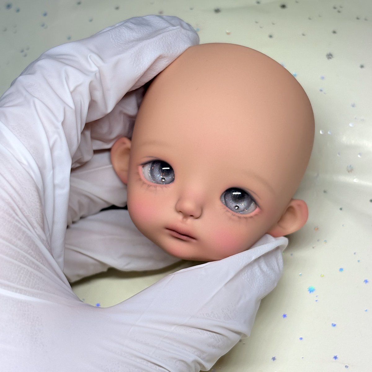 이불 _ bjd face up tweet media