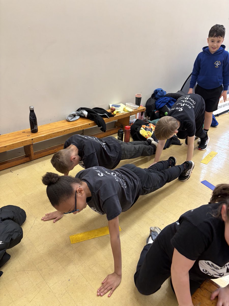 HeatherPrimarySchool tweet media