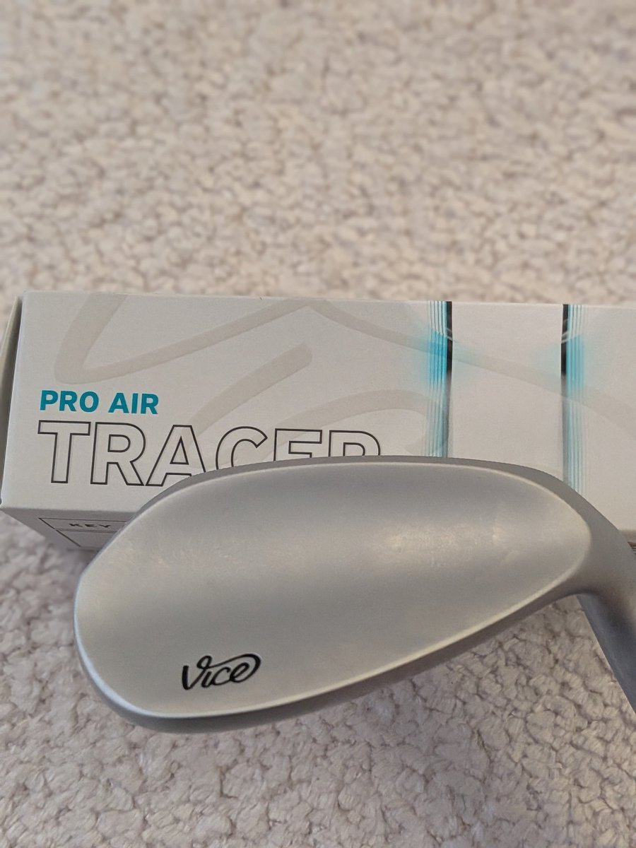 ShawnC13's tweet photo. Going to try out some new wedges this year.   @VICE_GOLF these are so clean looking excited to get them in the bag and in play!! https://t.co/4pDyZcth9D