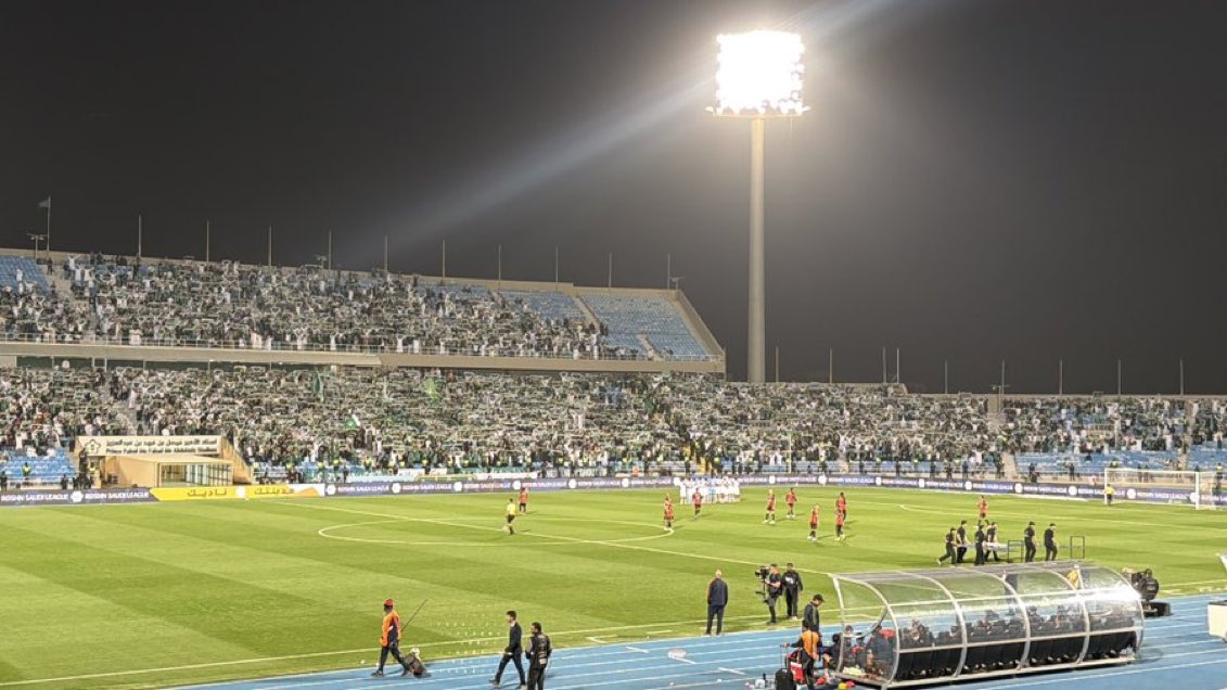 🚨🚨🚨🚨🚨 واااااااااااااااااااااااااااااااو!!!!

جماهير #الاهلي ملئت 90٪ واكثر من المدرجات المخصصة لها

- المباراة في العاصمة الرياض 

😱😱😱😱😱😱😱😱😱💚💚💚💚💚💚💚