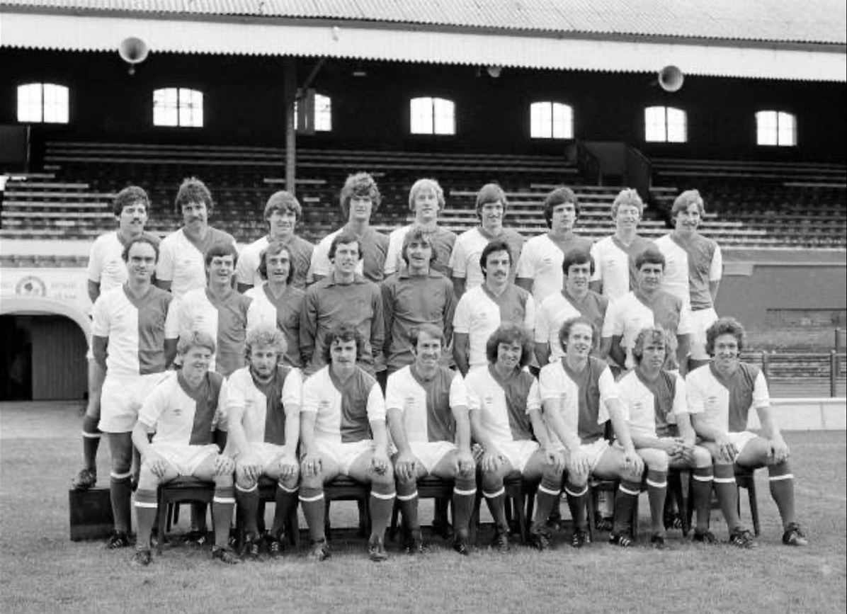 The #Blackburn <a href="/Rovers/">Blackburn Rovers</a> Division 3 team in 1979, with former Preston North End and Everton player Howard Kendall (centre) - he was appointed Player Manager in June 1979 and won promotion to Division 2 in his first season. <a href="/robsawyer70/">Rob Sawyer</a> <a href="/Ewoodparkfinest/">Ewoodparksfinest</a> @ReadRovers #Football