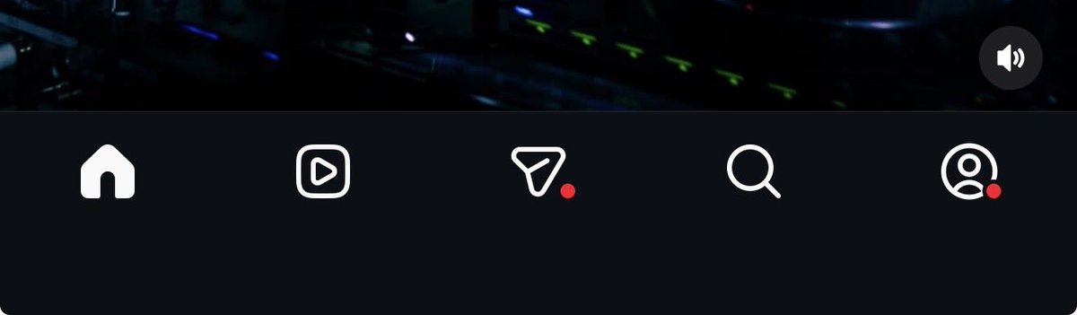 uoods_'s tweet photo. @instagram count ur days bud i accidentally updated ur shitty app and im a swiper and now i gotta swipe past a bullshit brainrot tab to get to messages. ur ui/ux designers are mid https://t.co/tu00wrinkF