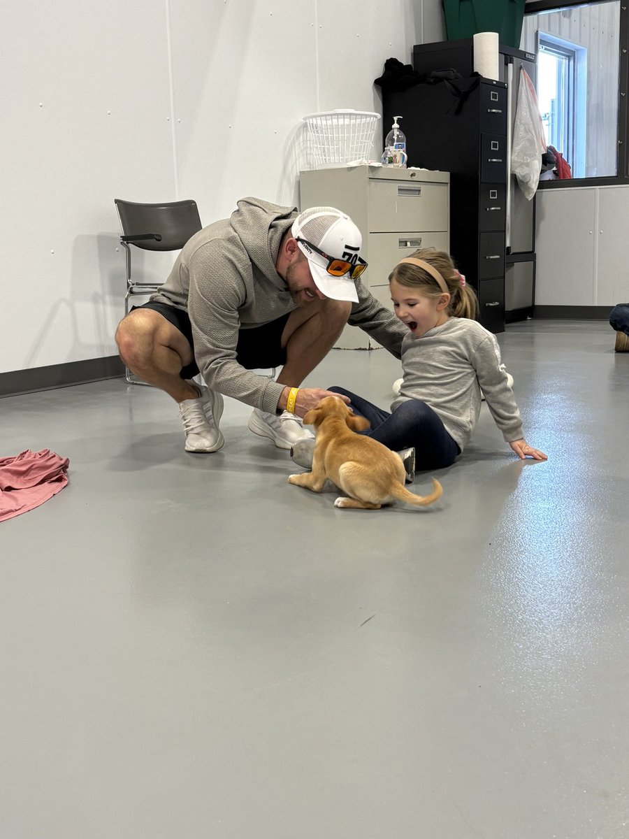 Coach Dan Sabock tweet media