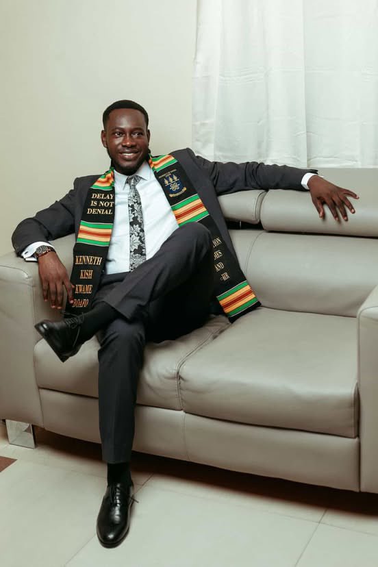 KovixH's tweet photo. Congratulations 🎊 @kishboafo 
—————————————————-
ACE OXFORDS ♠️ ll Crafted in Ghana 🇬🇭 
——————————————————
Being a true gentleman never goes out of style

Loc: North Kaneshie 
☎️ 0200151910 https://t.co/ixkj1rc31s