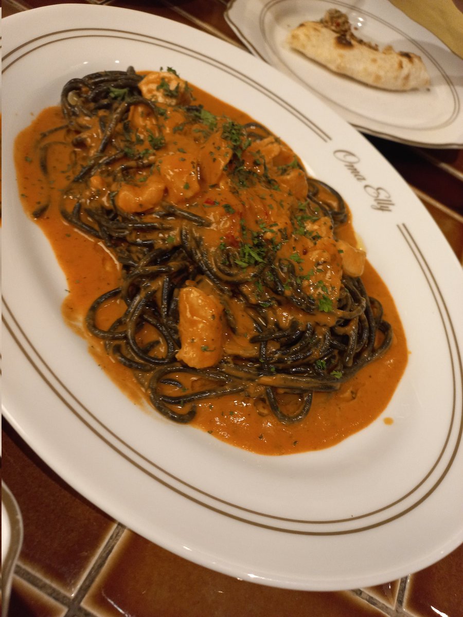 Postingan ini sebagai pertanda bahwa tahun kuda api benar sudah berlangsung!!!

🐎🔥