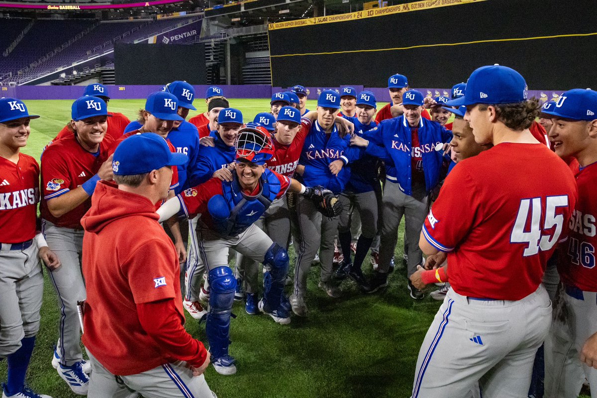 Kansas Baseball tweet media