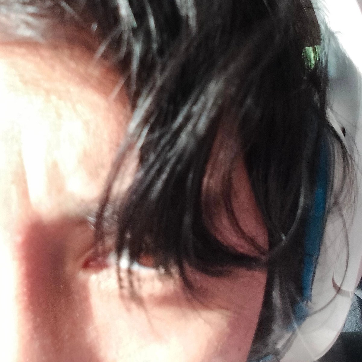 AislepMania tweet media