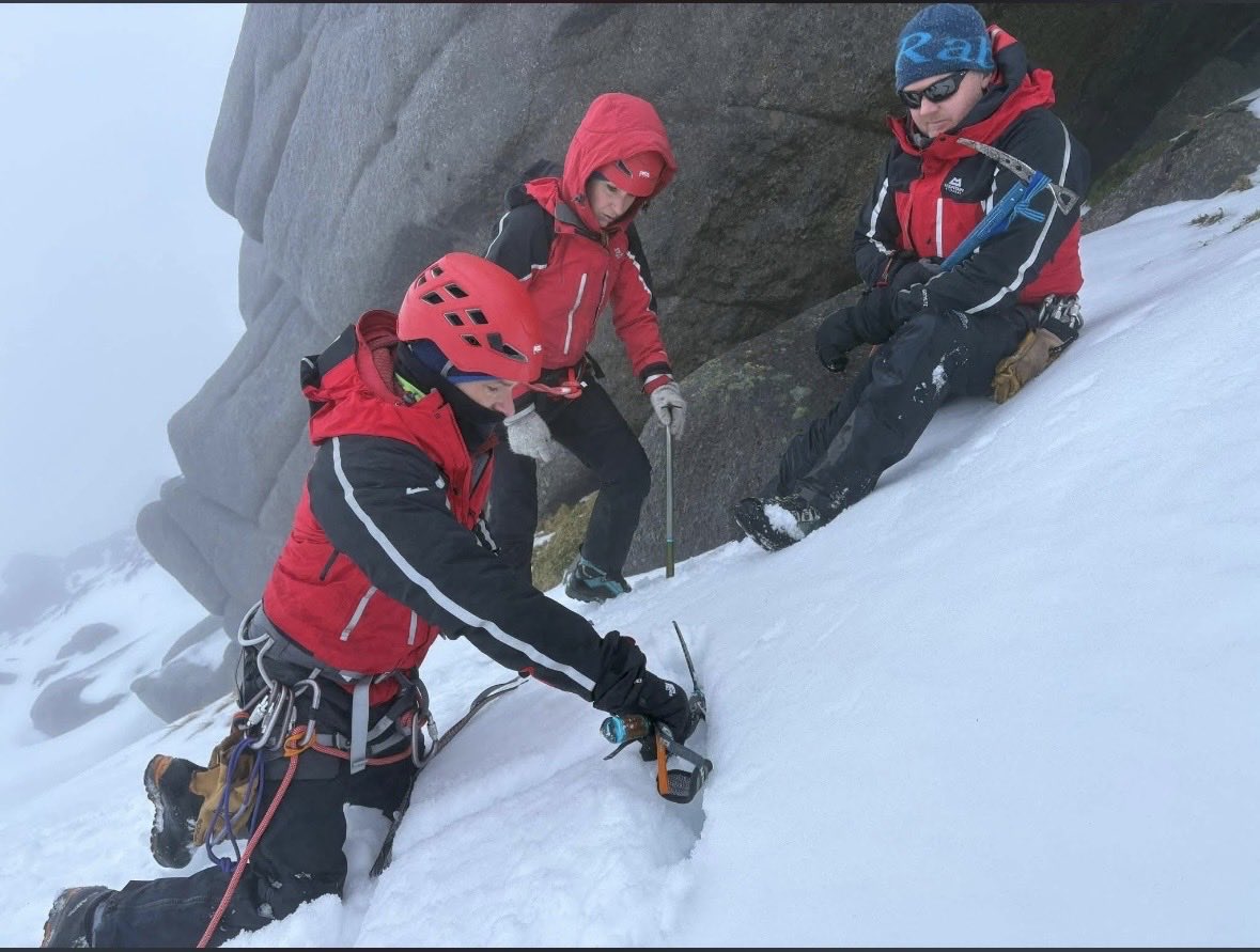 Arran Mountain Rescue Team tweet media
