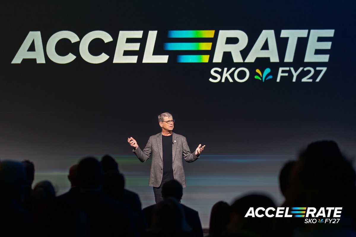 Sprinklr tweet media