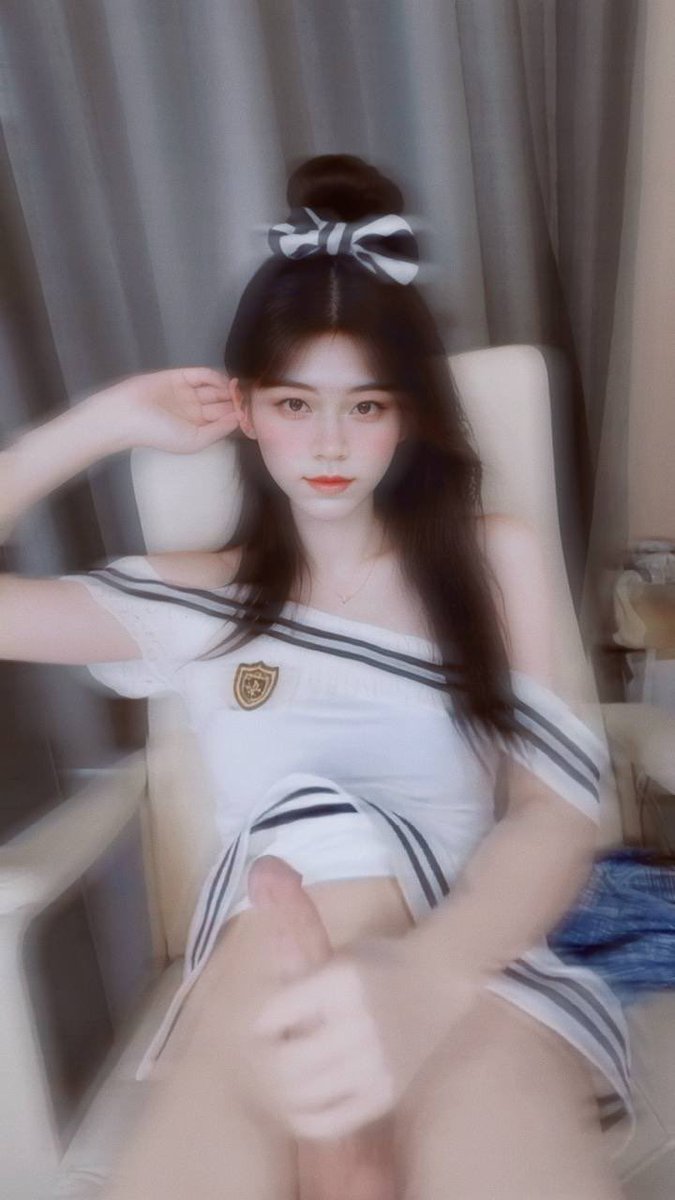 baiying02's tweet photo. 身体不舒服，暂停营业几天
有贡瘾犯了的提款机先欠着
等妈妈回来一并提款 https://t.co/jH6FN8APon