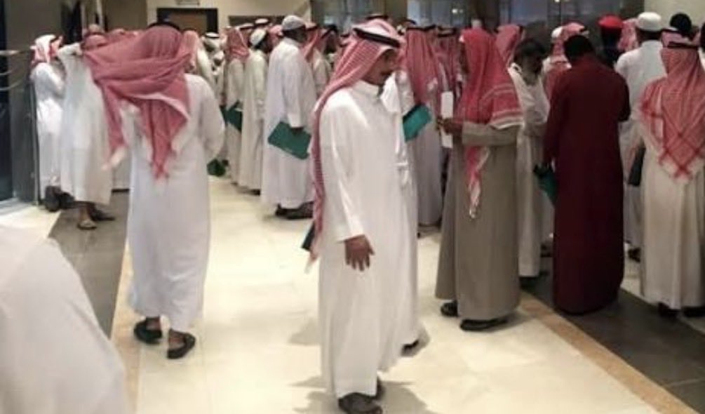 FAHD295411's tweet photo. #خادم_الحرمين_الشريفين
لنا قرارات وأحكام"صرف مستحقات
#الاعاشه_الاضافيه_ويوميه_الميدان
منذ 9 سنوات وللآن لم تصرف من #وزارة_الدفاع ومرأى من وزارة العدل ونحن كمتقاعدين نأمل من خادم الحرمين الشريفين حفظه الله حماية حقوق المتقاعدين والتوجيه لمن يلزم بصرفها أسوة بباقي قطاعات القوات المسلحة بالمنطقة الشرقية الذين أستلموها🇸🇦