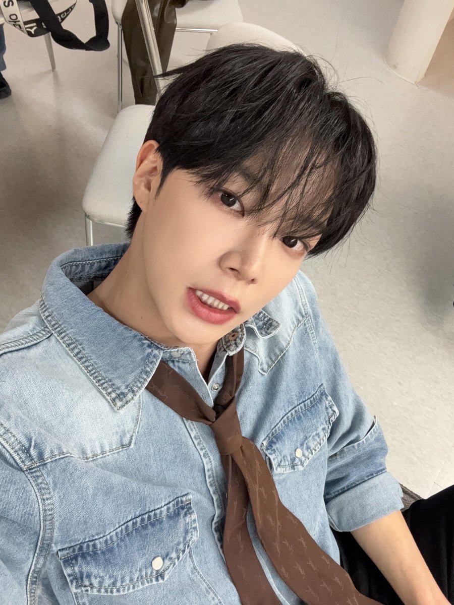 __dearmyveritas's tweet photo. 청♡동헌
영원하길 https://t.co/0DzQTbAjEC