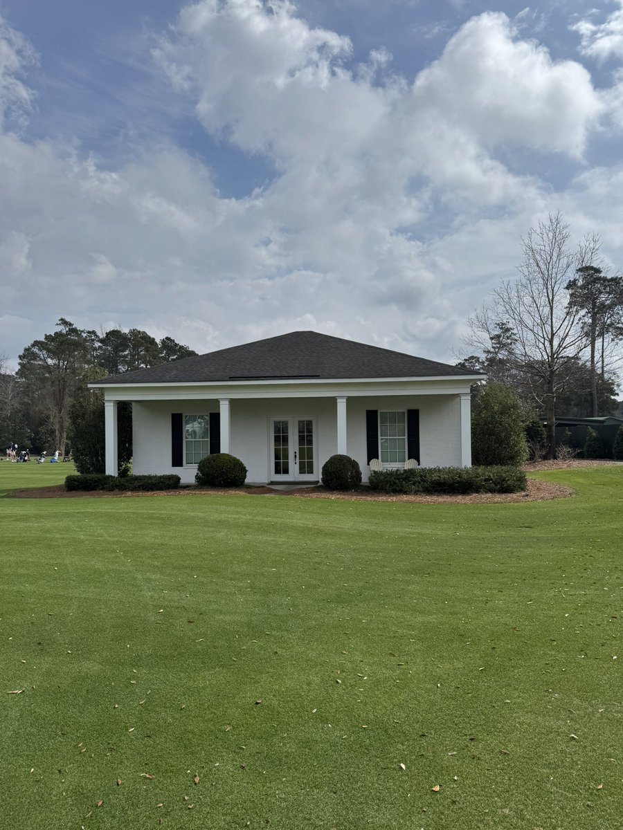 Holderness & Bourne tweet media